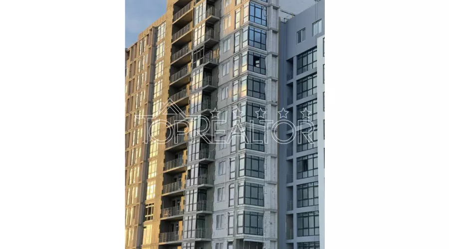 Продам 3-кімн. квартиру в будинку ЖС-1 на вул. Авіаційної 33 | Toprealtor