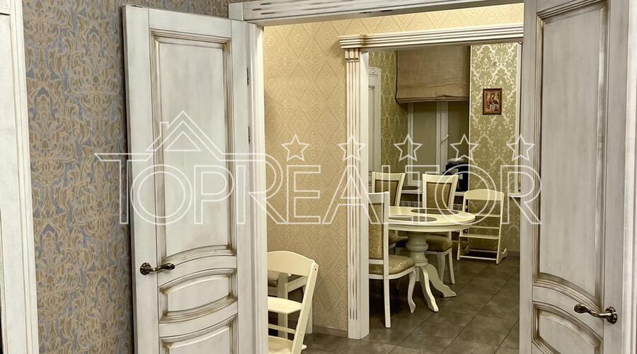 Продам 3-комнатную квартиру с ремонтом рядом с парком Горького | Toprealtor