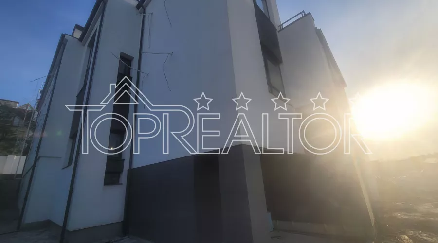 Продам сучасний 2-поверховий будинок на Флоринці-1 | Toprealtor