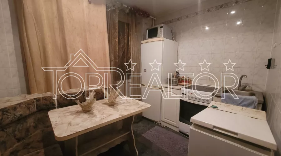 Продам 1-кімнатну двосторонню квартиру на Олексіївці | Toprealtor