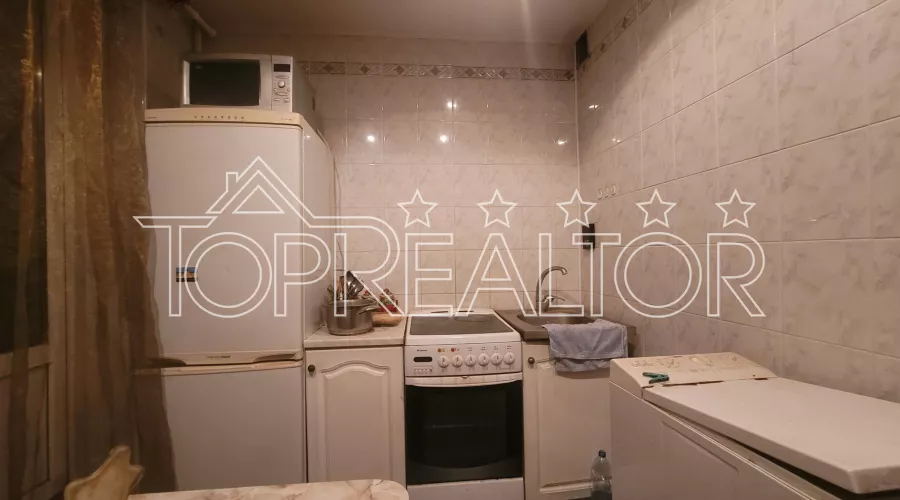 Продам 1-кімнатну двосторонню квартиру на Олексіївці | Toprealtor