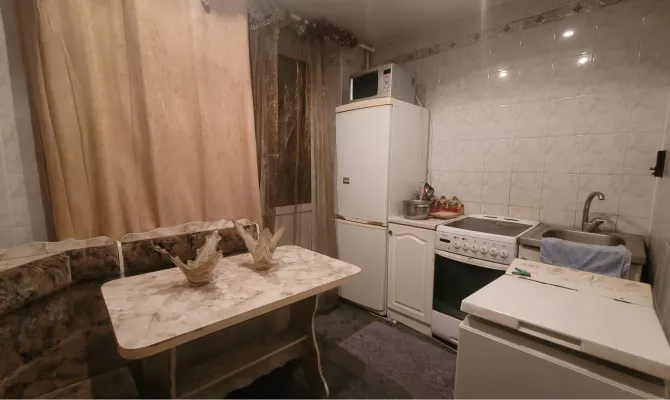 Продам 1-кімнатну двосторонню квартиру на Олексіївці | Toprealtor