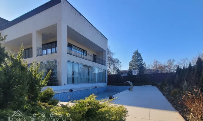 Продам затишний будинок Павлово Поле поруч з лісопарком. Є відеоогляд. | Toprealtor