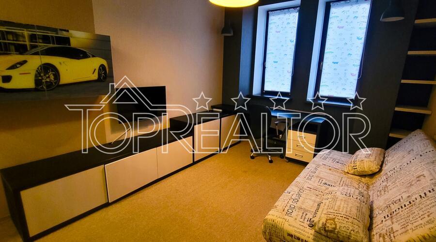 Продам 3-комнатную квартиру на Бакулина 33 | Toprealtor