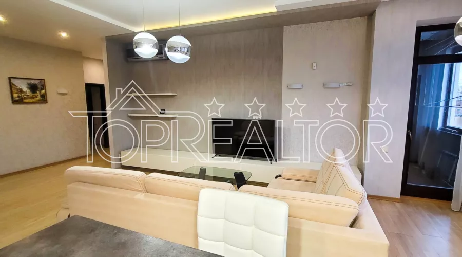 Продам 3-кімнатну квартиру на Бакуліна 33 | Toprealtor