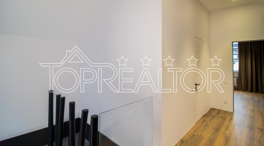 Отдел продаж КП Форест предлагает дом в скандинавском стиле с полным ремонтом | Toprealtor