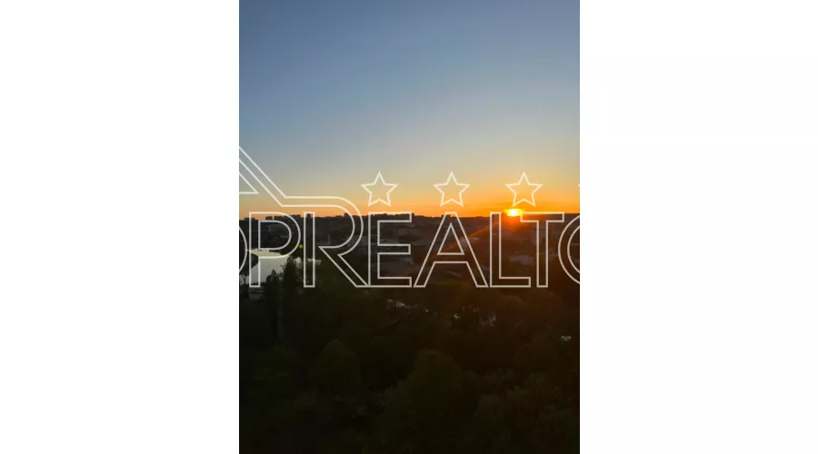 Здається в оренду 4-кімн. студійна квартира з 3-ма спальнями в Будинку на набережній | Toprealtor