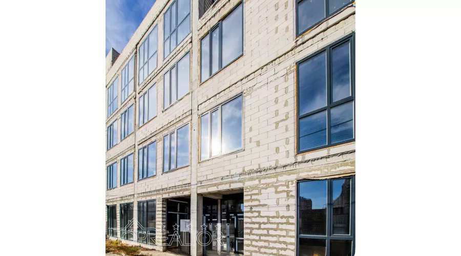 Продам 4-поверхову будівлю на Клочковській | Toprealtor