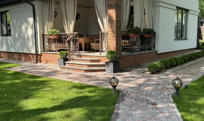 Продам 1-поверховий будинок у закритому котеджному селищі «Лісове» | Toprealtor