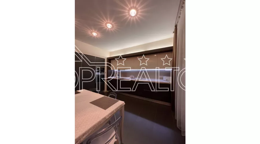 Продам 3-кімнатну квартиру на вул. Культури 22-Б. | Toprealtor