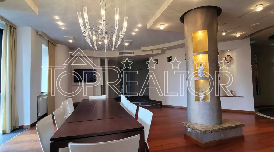 Продам 4-кімнатну квартиру в ЖК Азарін | Toprealtor