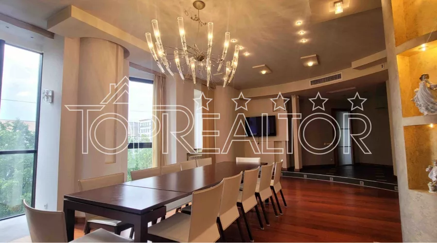 Продам 4-кімнатну квартиру в ЖК Азарін | Toprealtor