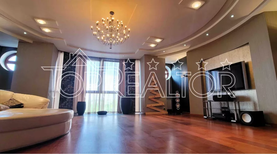 Продам 4-кімнатну квартиру в ЖК Азарін | Toprealtor