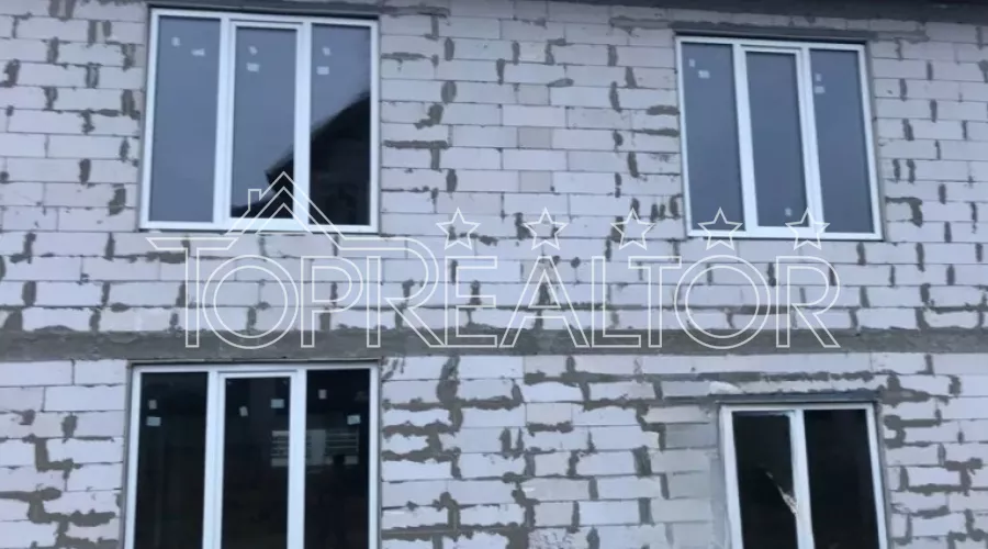 Продам недобудований будинок на ділянці 12 соток на Флоринці - 1 | Toprealtor