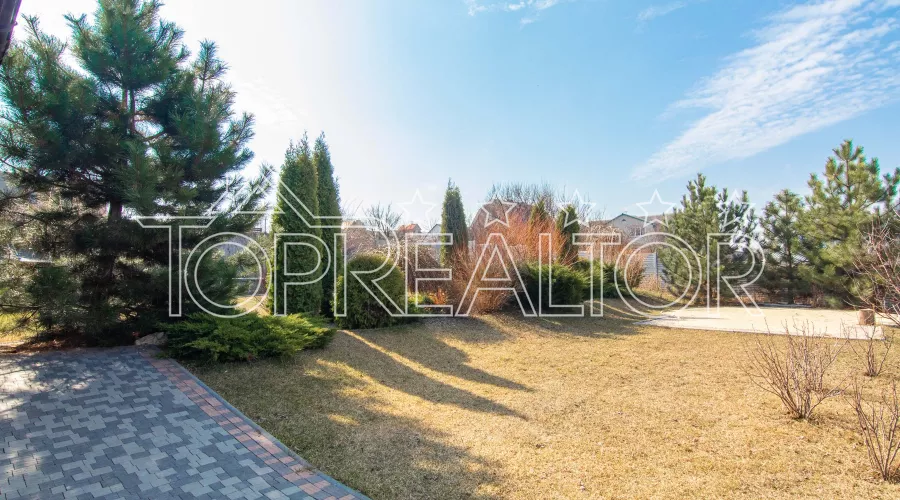 Продам 2-поверховий котедж з ремонтом і меблями на Флоринці | Toprealtor