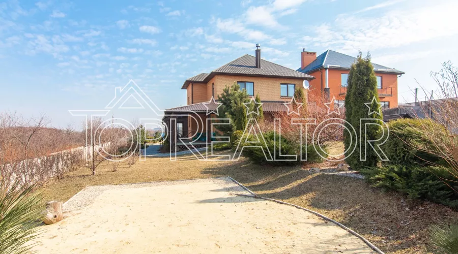 Продам 2-поверховий котедж з ремонтом і меблями на Флоринці | Toprealtor