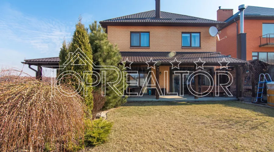 Продам 2-поверховий котедж з ремонтом і меблями на Флоринці | Toprealtor