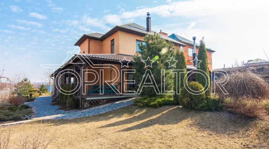 Продам 2-поверховий котедж з ремонтом і меблями на Флоринці | Toprealtor