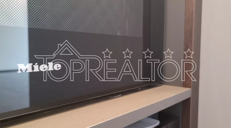 Продам 3-кімнатну студійну квартиру з дорогим дизайнерським ремонтом в клубному будинку на Новгородській | Toprealtor