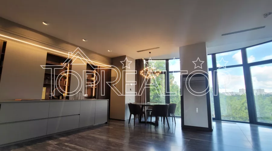 Продам 3-кімнатну студійну квартиру з дорогим дизайнерським ремонтом в клубному будинку на Новгородській | Toprealtor