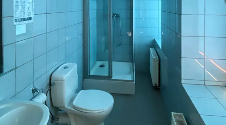 Продам 3-поверховий бізнесцентр на вул.Короленко | Toprealtor