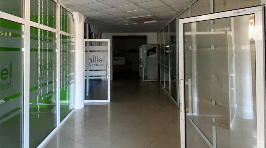Продам 3-поверховий бізнесцентр на вул.Короленко | Toprealtor
