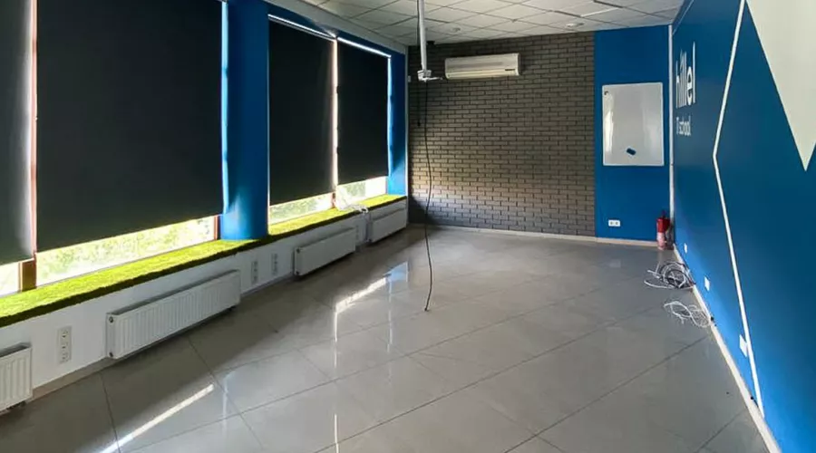 Продам 3-поверховий бізнесцентр на вул.Короленко | Toprealtor