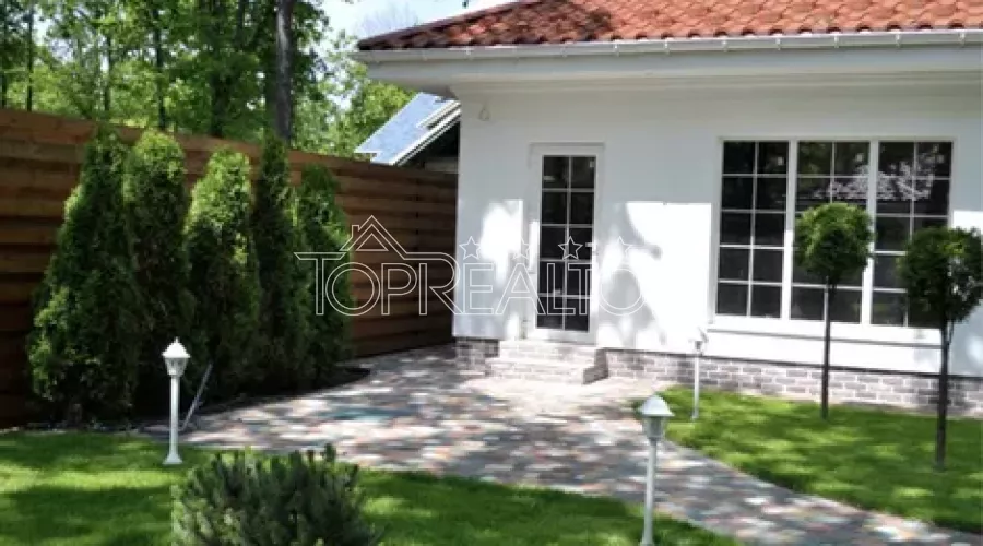 Продам котедж в селищі Лісному | Toprealtor