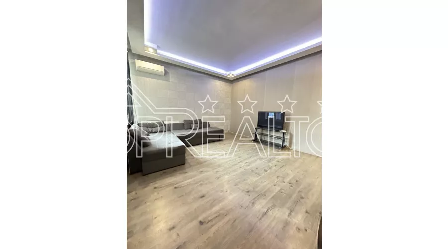 Продам 3-кімн. квартиру на вул. Ярослава Мудрого | Toprealtor