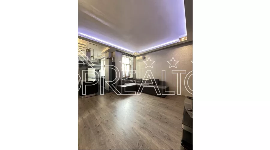 Продам 3-кімн. квартиру на вул. Ярослава Мудрого | Toprealtor