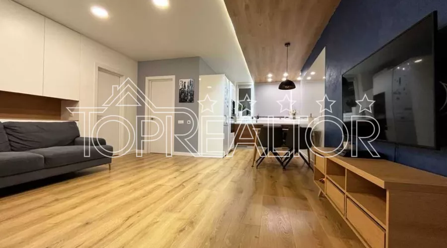 Продаю 2-кімнатну квартиру-студію площею 90 м2 в ЖК Дует | Toprealtor