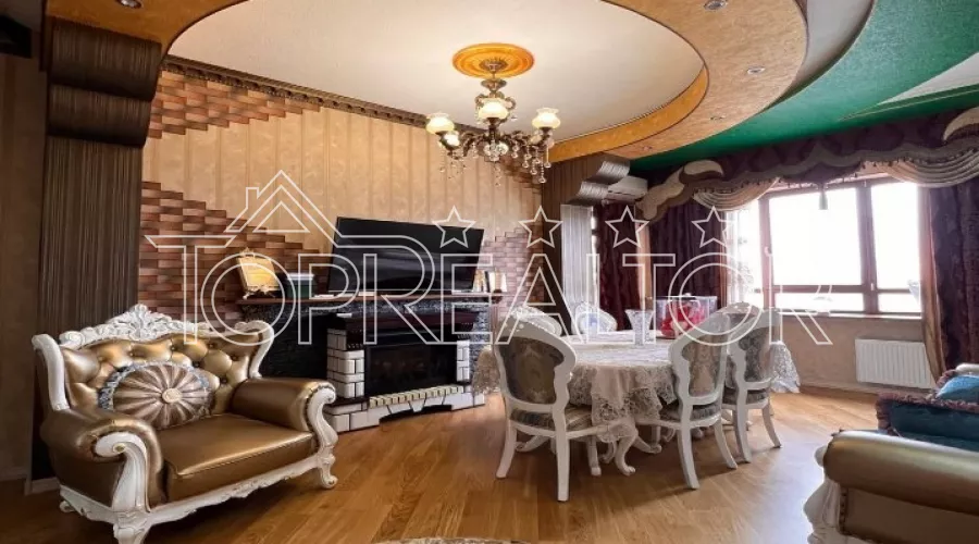 Продається 3-кімнатна квартира в ЖК Будинок на Набережній | Toprealtor