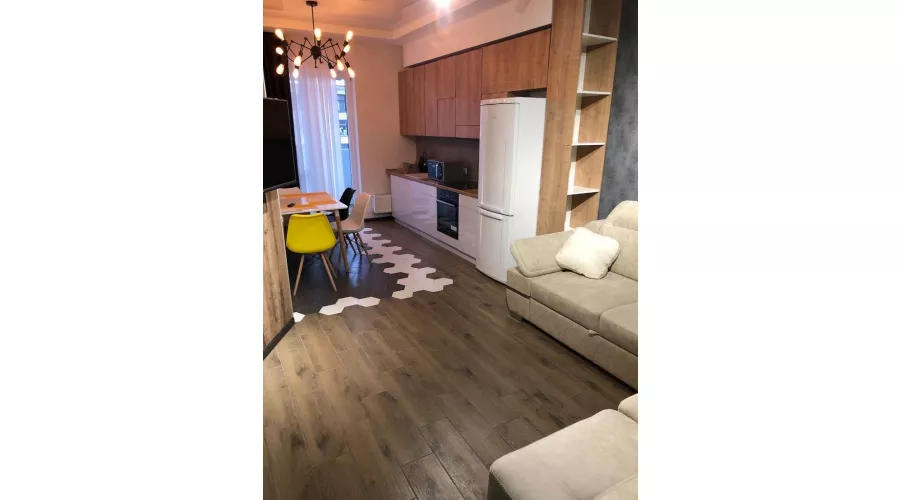 Продам 2-х кімнатну квартиру в ЖК Аксіома | Toprealtor