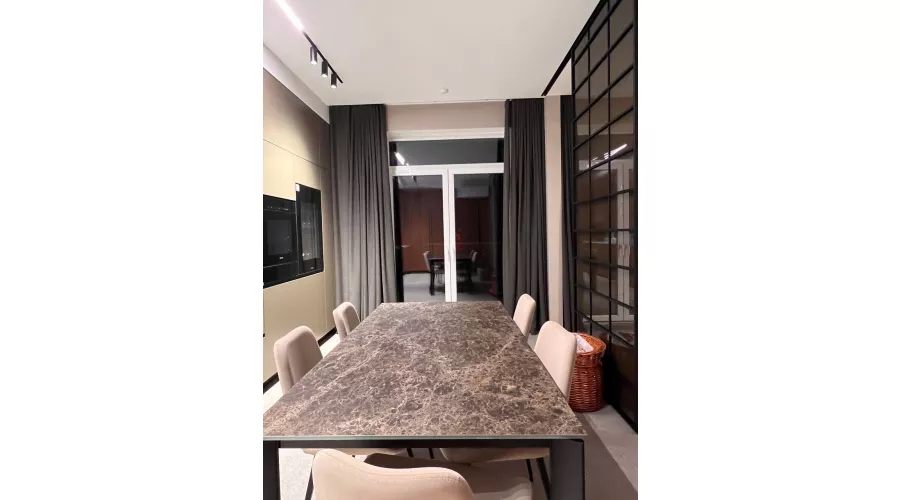 Продам 4-кімнатну 2-ярусну квартиру в ЖК Резиденція | Toprealtor