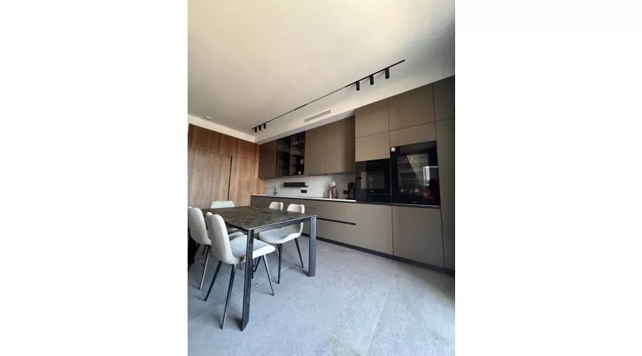 Продам 4-кімнатну 2-ярусну квартиру в ЖК Резиденція | Toprealtor