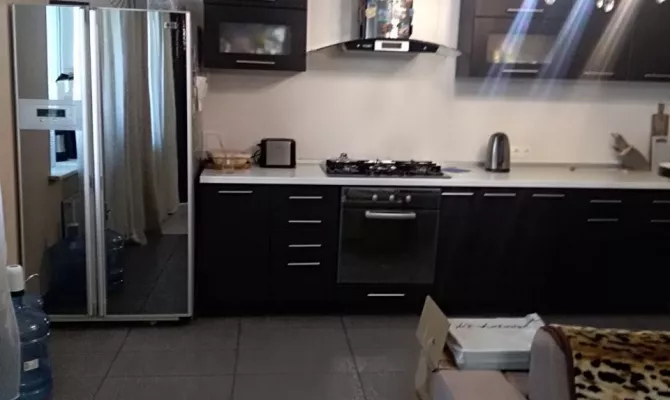 Продам 2-х кімнатну квартиру в ЖК на вулиці Сухумській 24 | Toprealtor