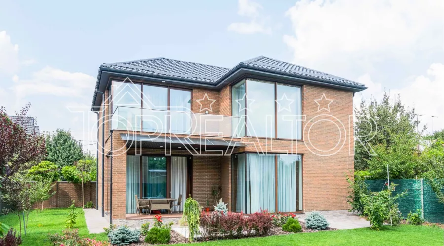 Продам сучасний 2-поверховий котедж на Павловому Полі | Toprealtor