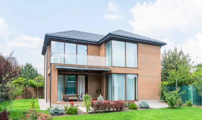 Продам сучасний 2-поверховий котедж на Павловому Полі | Toprealtor