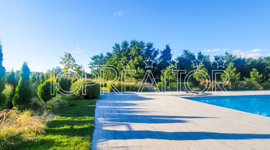 Продам небольшой жилой дом-бунгало в пос. Лесное. Без комиссии. | Toprealtor