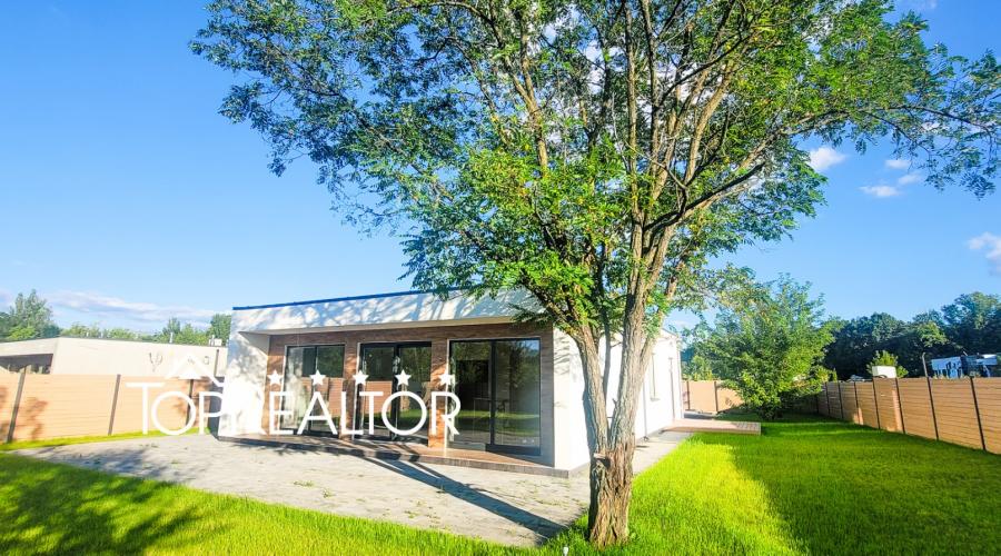 Продам небольшой жилой дом-бунгало в пос. Лесное. Без комиссии. | Toprealtor