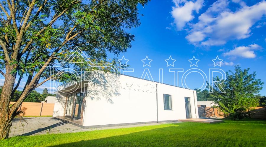 Продам небольшой жилой дом-бунгало в пос. Лесное. Без комиссии. | Toprealtor