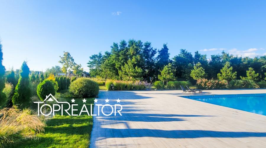 Продам небольшой жилой дом-бунгало в пос. Лесное. Без комиссии. | Toprealtor