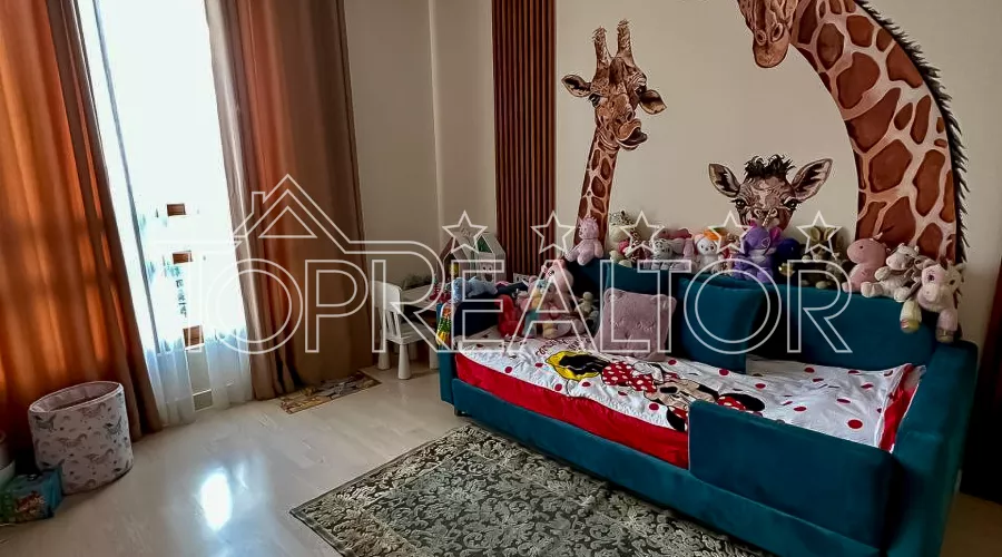 Продам 3-кімн. студійну квартиру в Будинку на набережній | Toprealtor