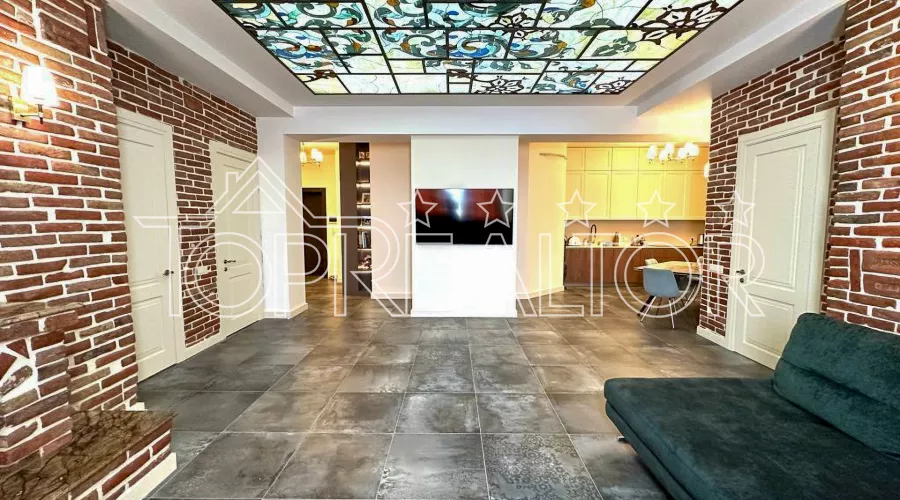 Продам 3-кімн. студійну квартиру в Будинку на набережній | Toprealtor