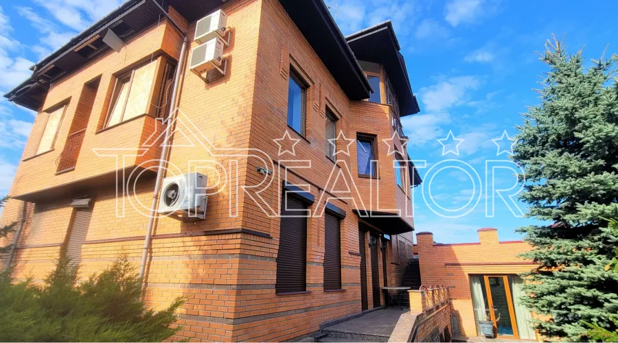 Продам житловий будинок в котеджному селищі | Toprealtor