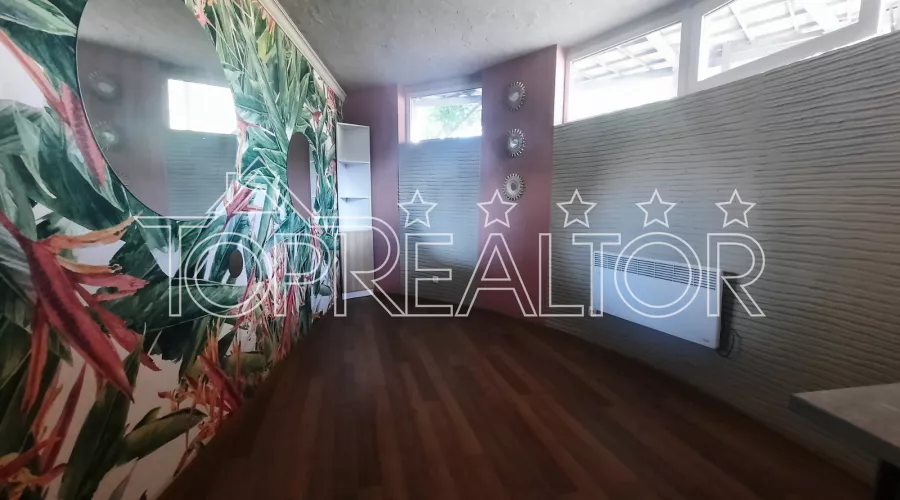 Здається в оренду приміщення загальною площею 156 кв.м 20000 грн/міс. | Toprealtor