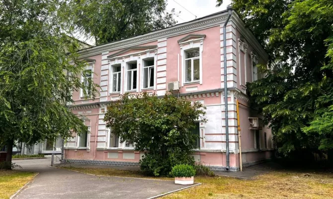 Продам окремо стоячу будівлю в центрі міста, Чернишевського 72 | Toprealtor