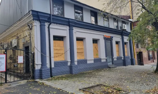Продам окремо стоячу будівлю в центрі Харкова. | Toprealtor