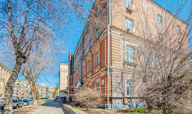 Продам будівлю під реконструкцію в центрі | Toprealtor