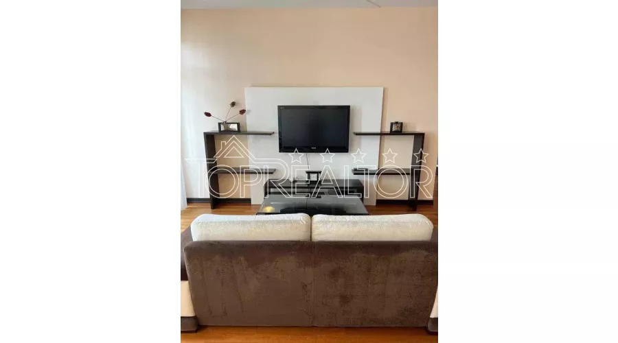 Елегантна 3-кімнатна студія з дизайнерським ремонтом і лоджіями в центрі міста! | Toprealtor